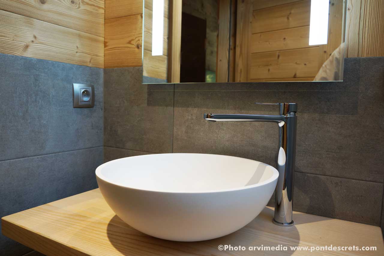 gîte le pont des crêt Yves Agnellet La Clusaz Haute Savoie France Alpes station de ski française