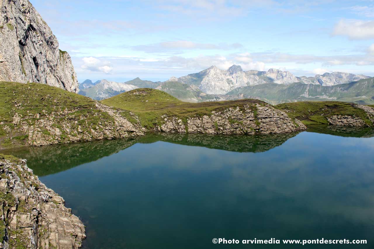 hébergement logement de vacances à la clusaz séjour ski gite chalet alpes france photo arvimedia